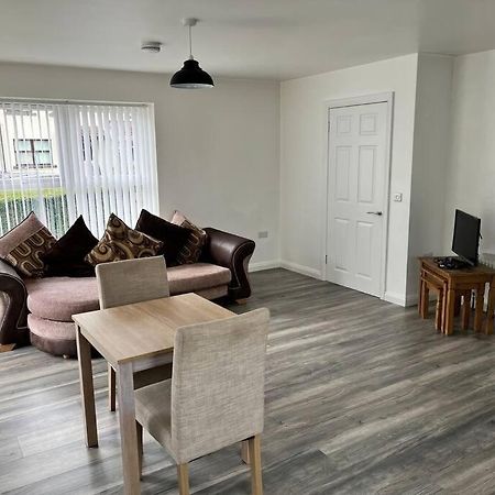 Conveniently Located, Close To City And Quiet Area Londonderry ภายนอก รูปภาพ