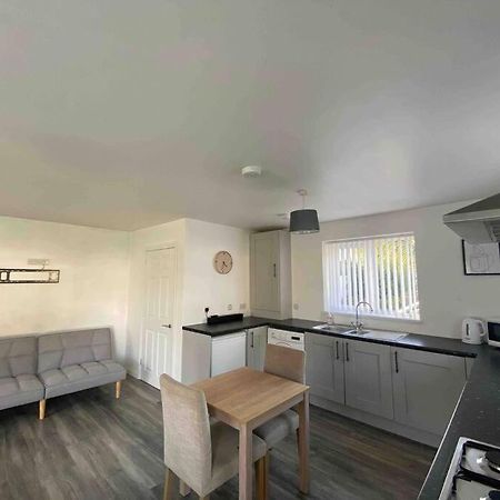Conveniently Located, Close To City And Quiet Area Londonderry ภายนอก รูปภาพ
